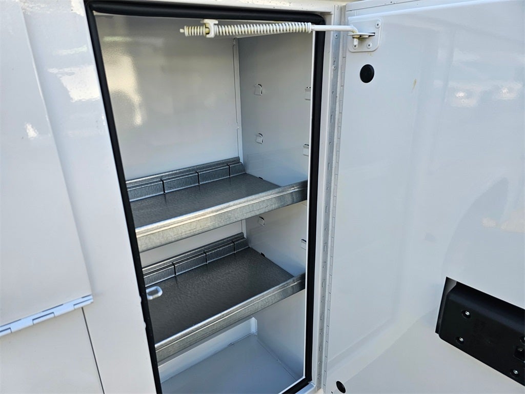 2025 Ford E-350 SD Base Cutaway