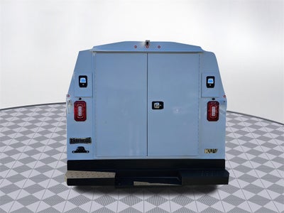 2025 Ford E-350 SD Base Cutaway