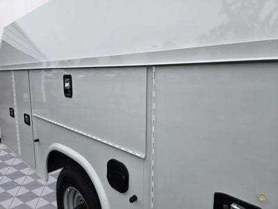 2026 Ford E-350 SD Base Cutaway