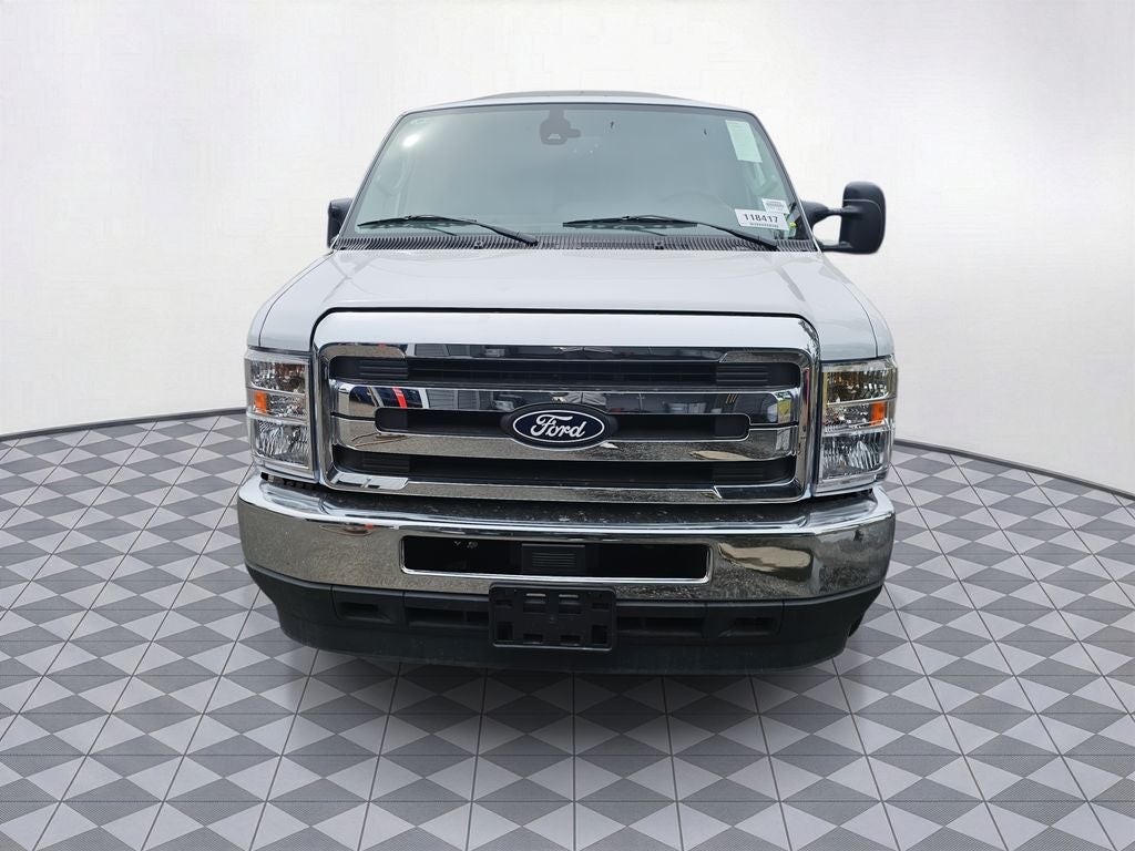 2026 Ford E-350 SD Base Cutaway