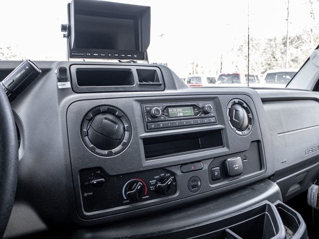 2024 Ford E-350 SD Base Cutaway