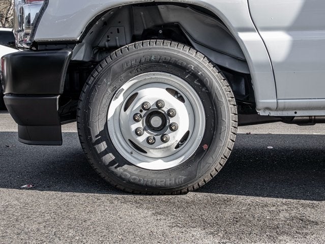 2024 Ford E-350 SD Base Cutaway