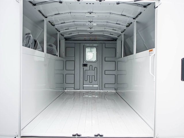 2024 Ford E-350 SD Base Cutaway