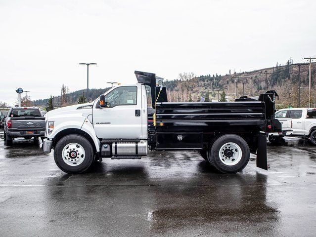 2026 Ford F-750 SD Base