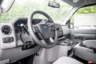 2024 Ford E-450 SD Base