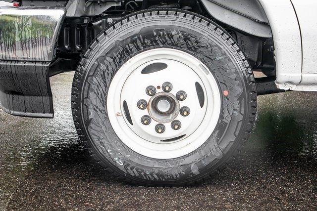 2024 Ford E-450 SD Base