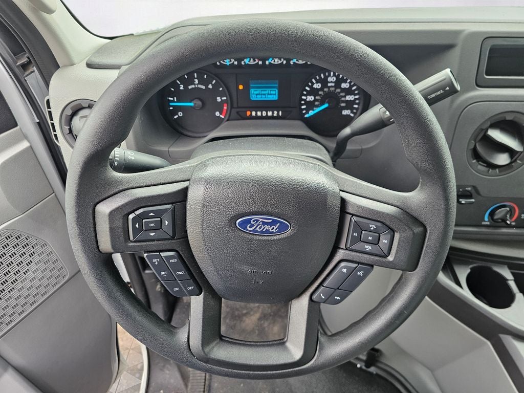 2025 Ford E-450 SD Base
