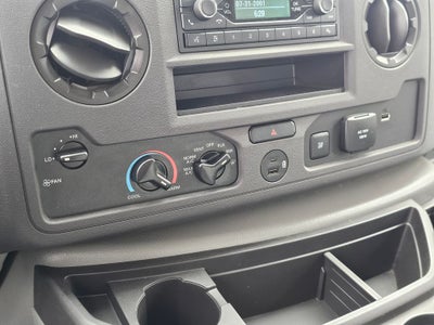 2025 Ford E-450 SD Base