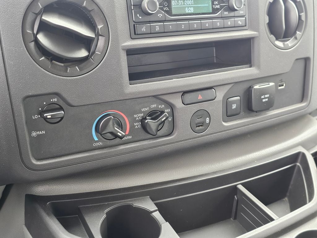 2025 Ford E-450 SD Base