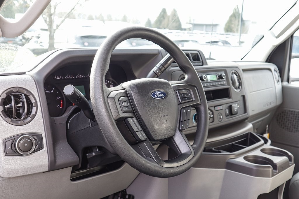 2024 Ford E-450 SD Base