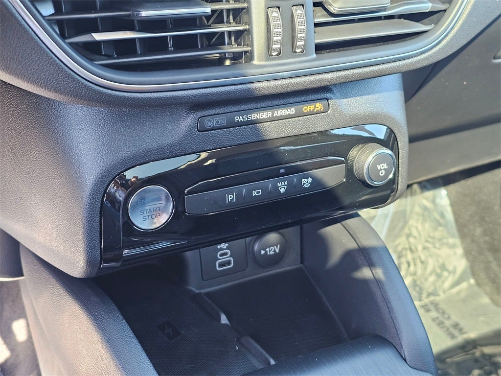 2025 Ford Escape Plug-In Hybrid Base