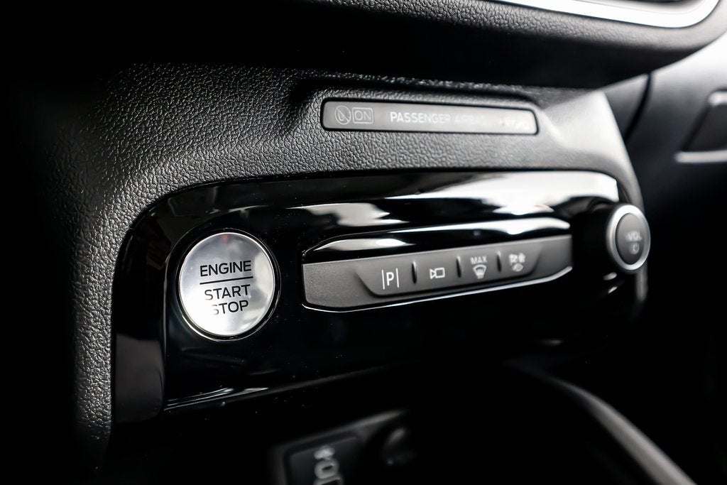 2024 Ford Escape Plug-In Hybrid Base