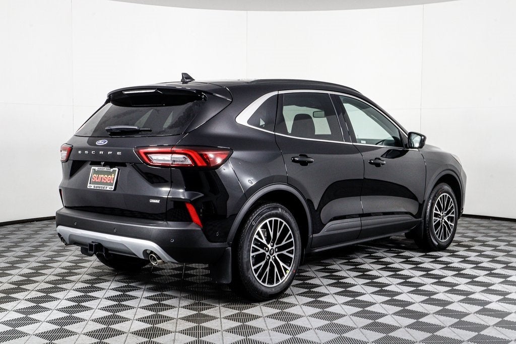 2024 Ford Escape Plug-In Hybrid Base