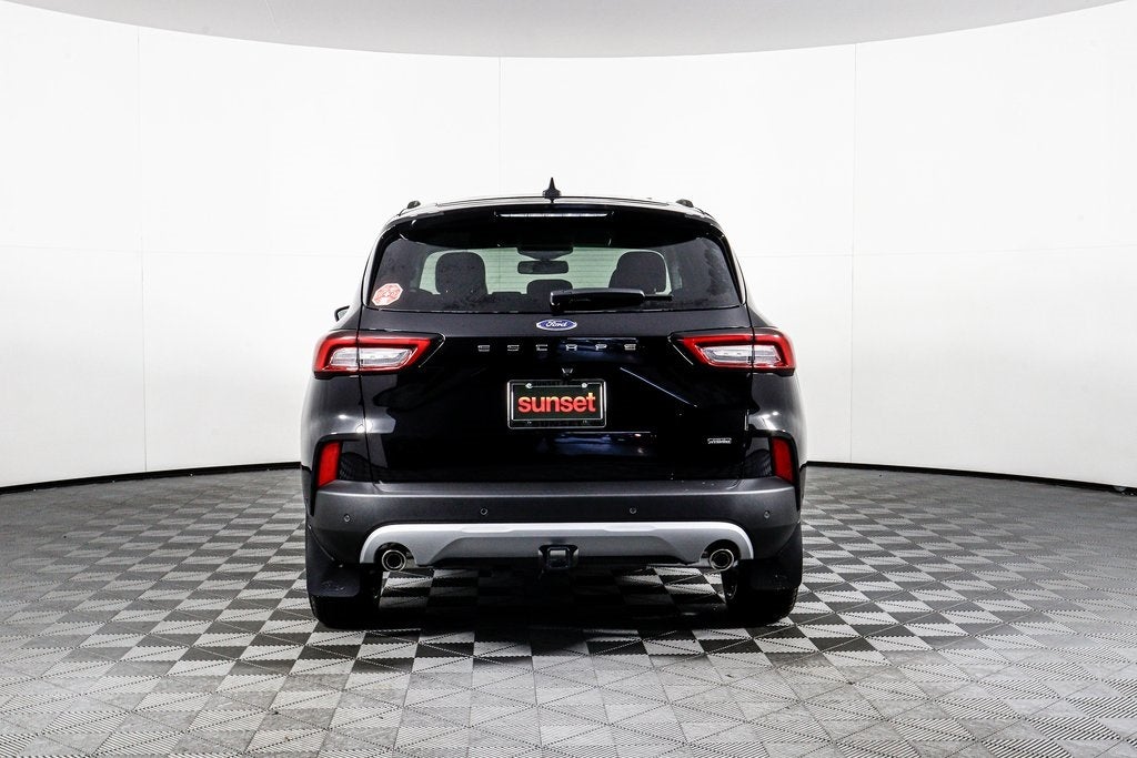2024 Ford Escape Plug-In Hybrid Base