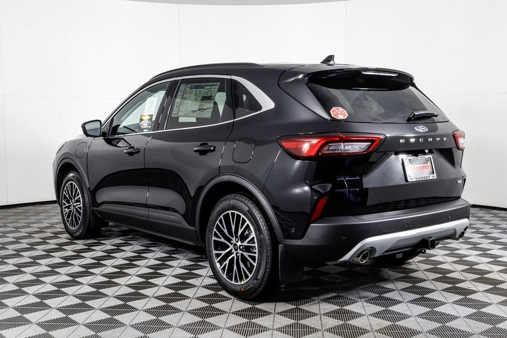 2024 Ford Escape Plug-In Hybrid Base