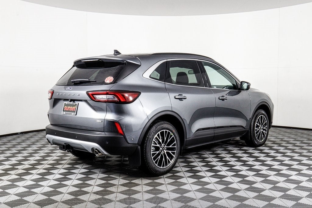 2024 Ford Escape Plug-In Hybrid Base