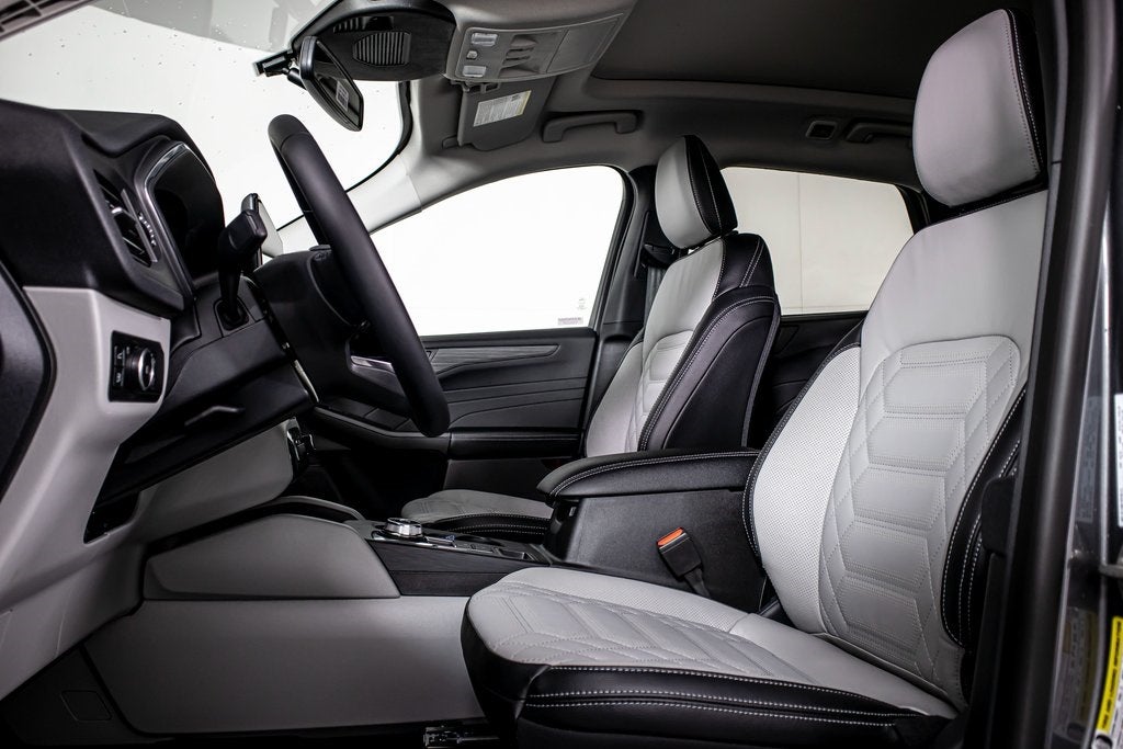 2024 Ford Escape Plug-In Hybrid Base