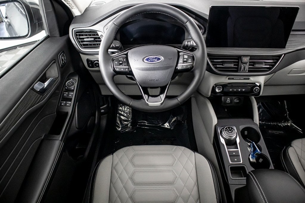 2024 Ford Escape Plug-In Hybrid Base