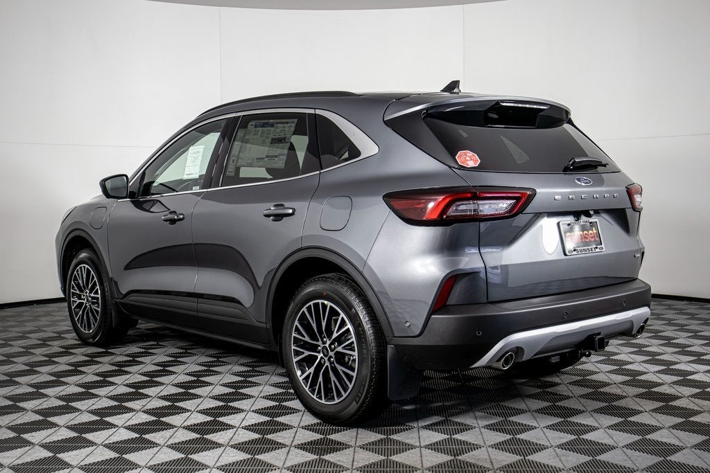 2024 Ford Escape Plug-In Hybrid Base