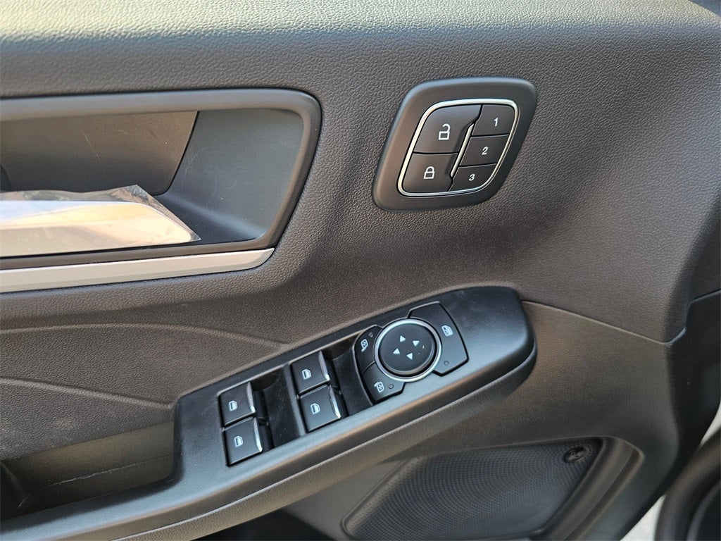 2025 Ford Escape Plug-In Hybrid Base