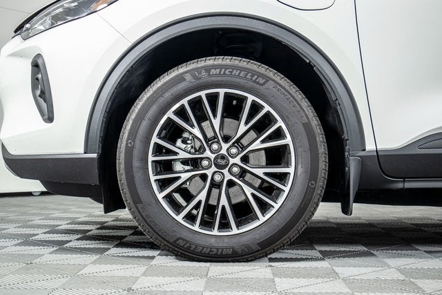 2023 Ford Escape Plug-In Hybrid Base