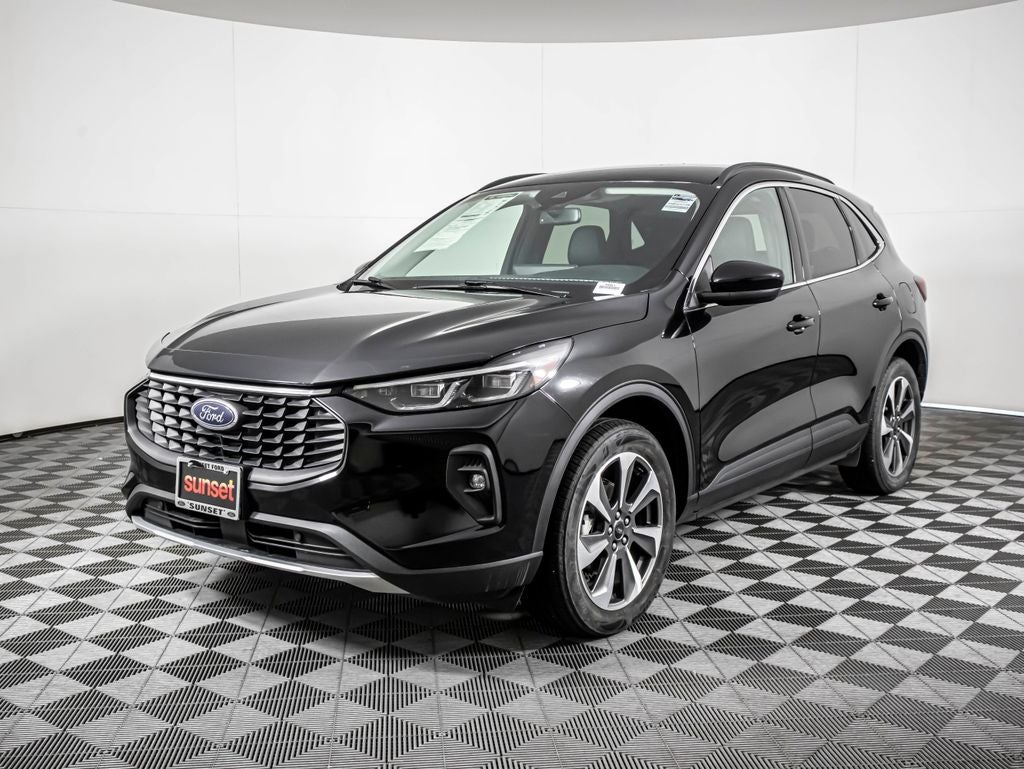 2025 Ford Escape Platinum