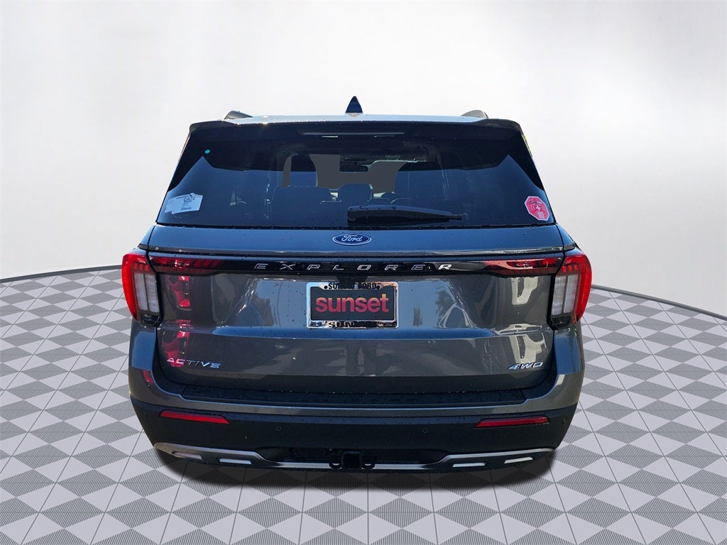 2025 Ford Explorer Active