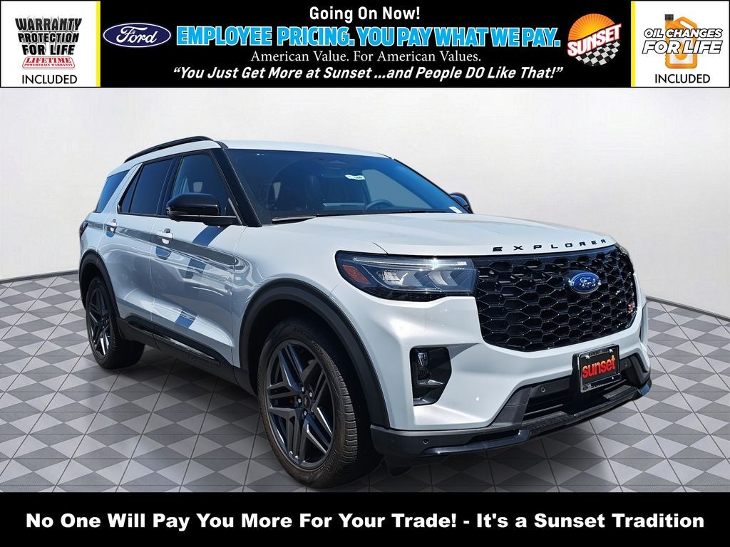 2026 Ford Explorer ST 4WD's photo