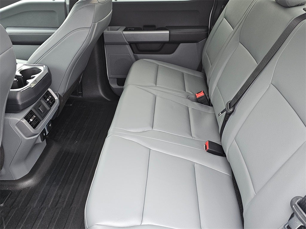 2024 Ford F-150 Lightning Pro