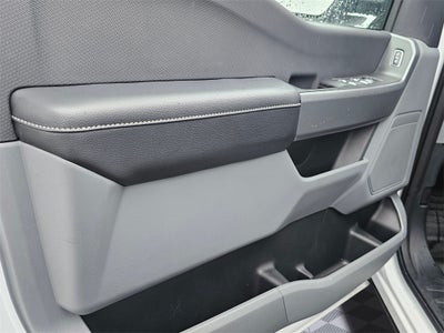 2024 Ford F-150 Lightning Pro