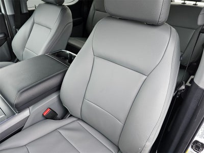 2024 Ford F-150 Lightning Pro