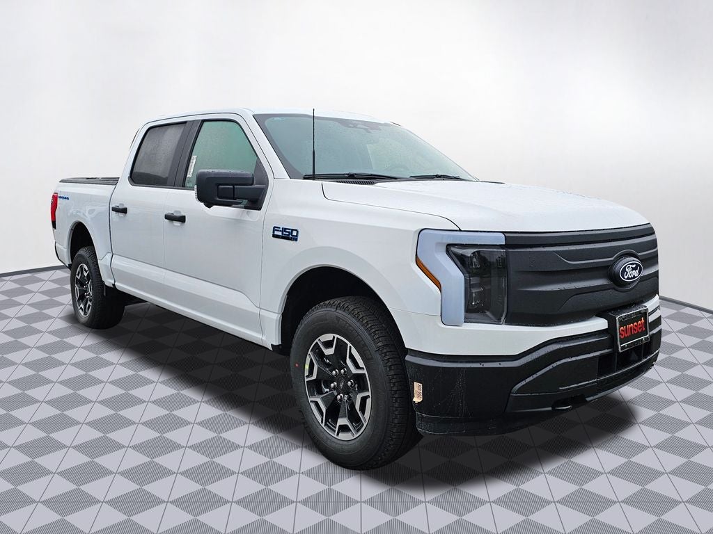 2024 Ford F-150 Lightning Pro