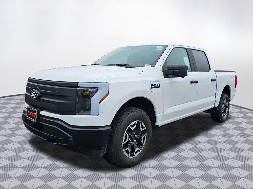 2024 Ford F-150 Lightning Pro