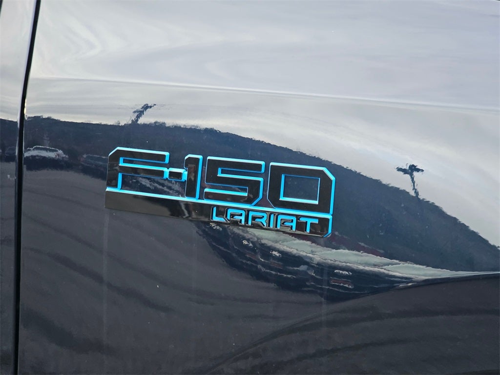 2025 Ford F-150 Lightning Lariat
