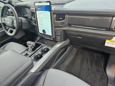 2025 Ford F-150 Lightning Lariat