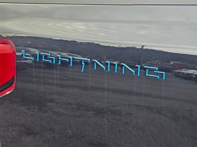 2025 Ford F-150 Lightning Lariat