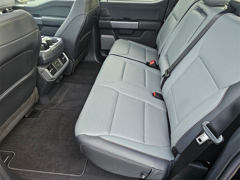 2025 Ford F-150 Lightning Lariat