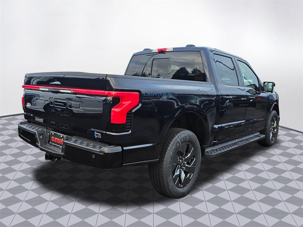 2025 Ford F-150 Lightning Lariat