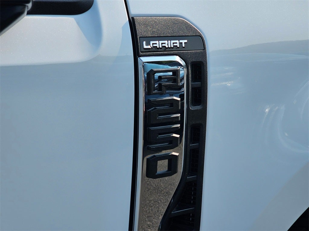 2025 Ford F-250 SD Lariat