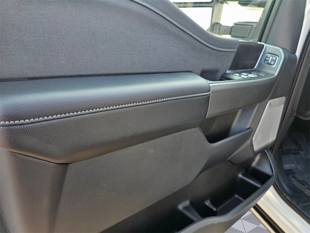 2025 Ford F-250 SD Lariat