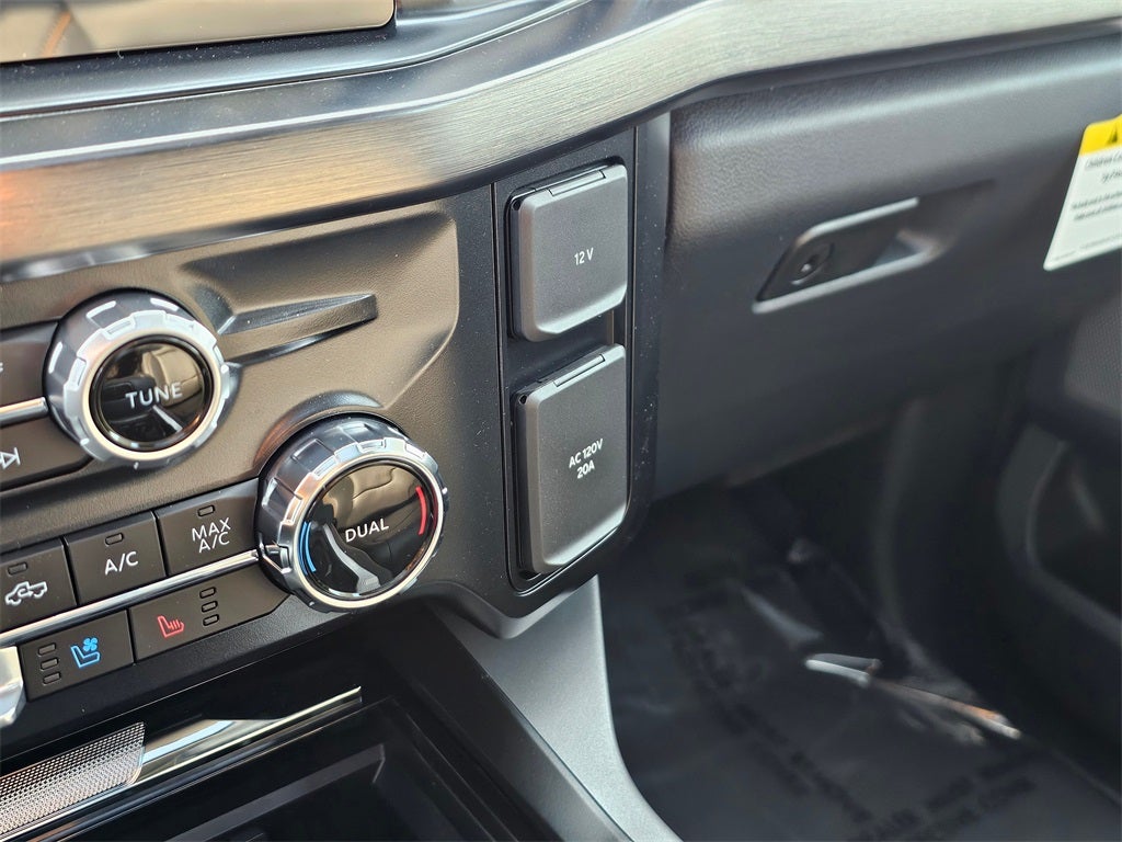 2025 Ford F-250 SD Lariat