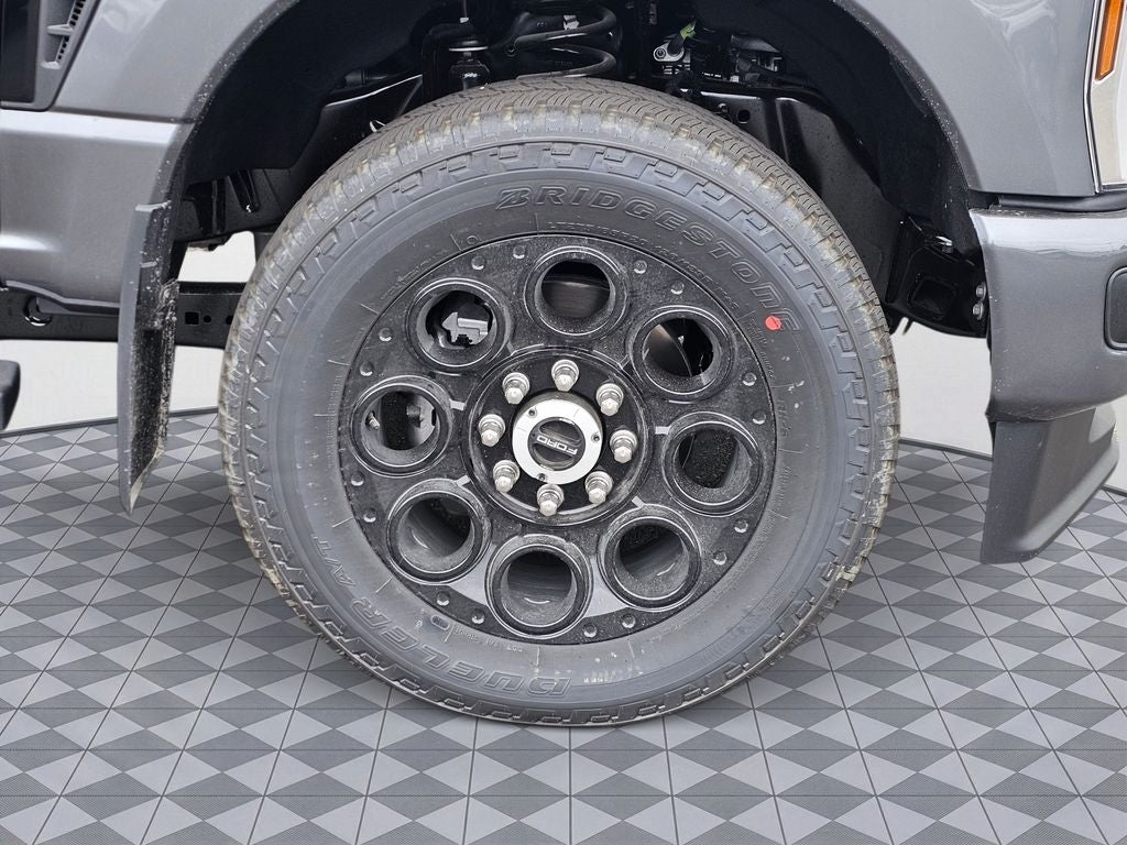 2026 Ford F-350 SD XLT