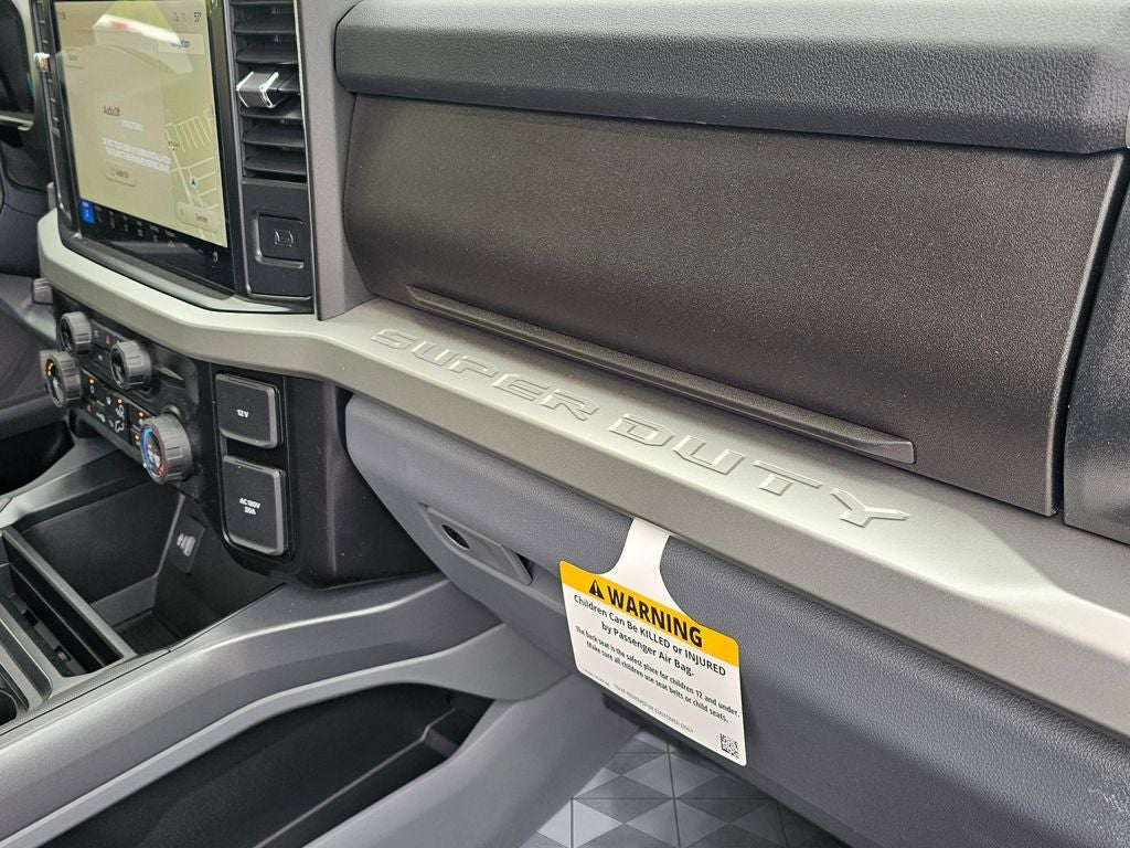 2026 Ford F-350 SD XLT