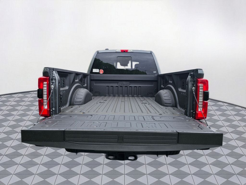 2026 Ford F-350 SD XLT
