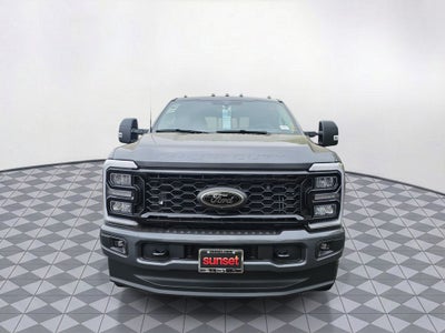 2026 Ford F-350 SD XLT