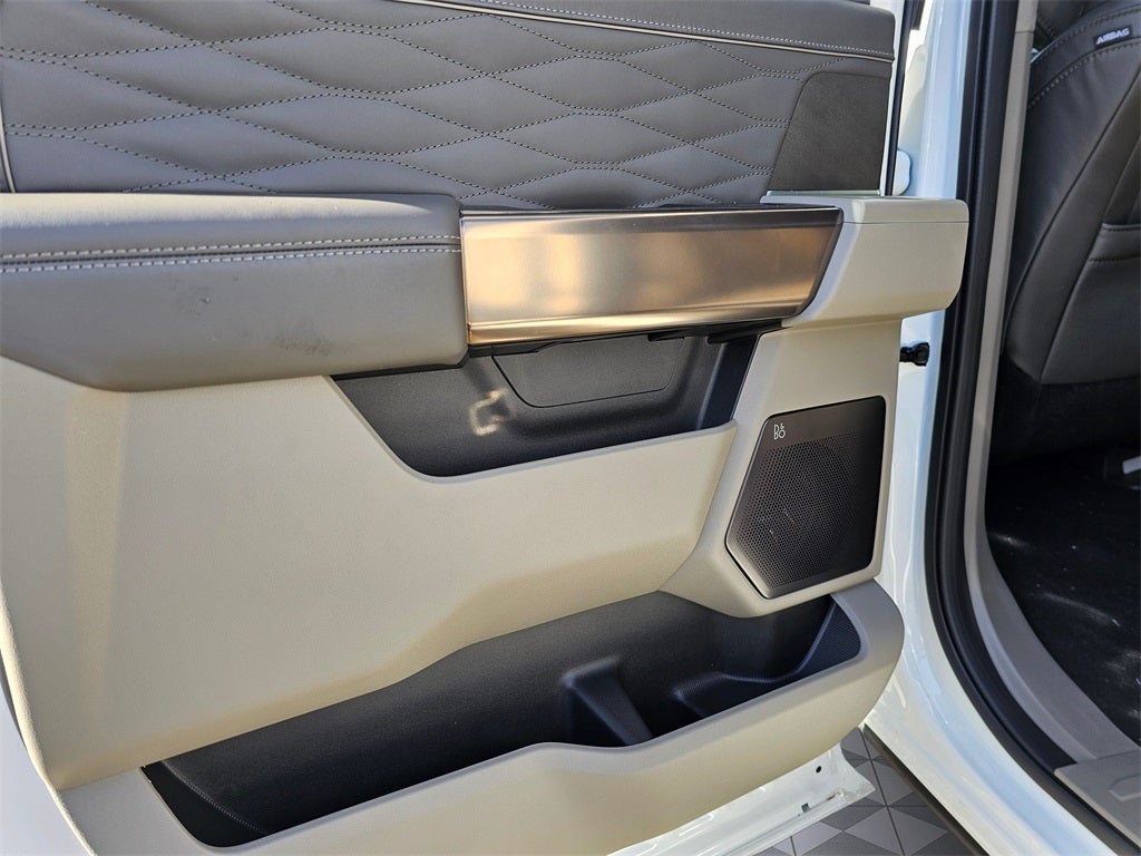 2026 Ford F-350 SD F-350® Platinum®