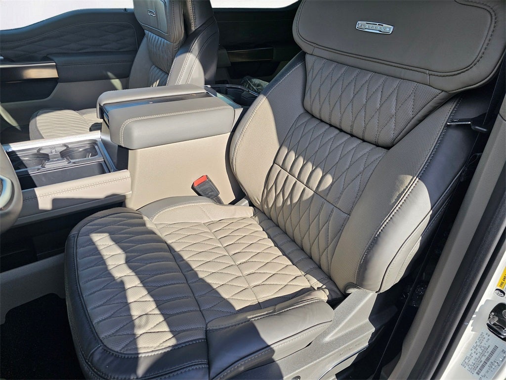 2026 Ford F-350 SD F-350® Platinum®