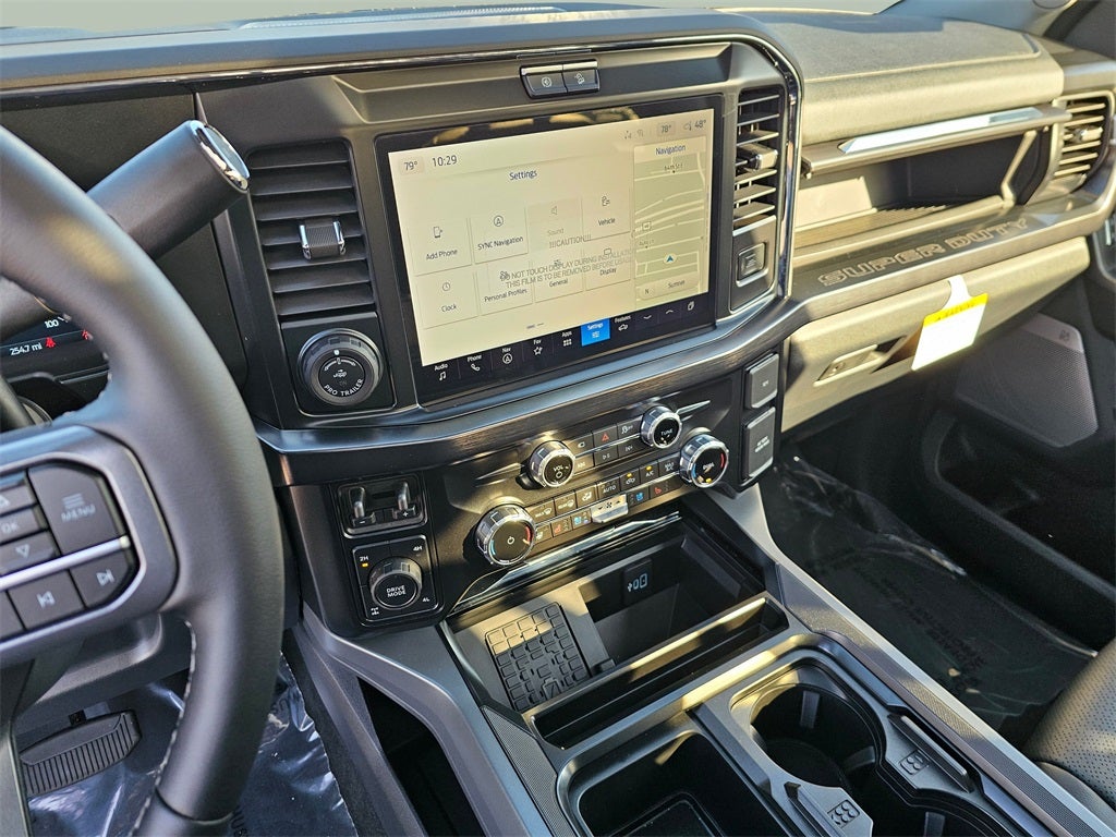 2026 Ford F-350 SD Lariat