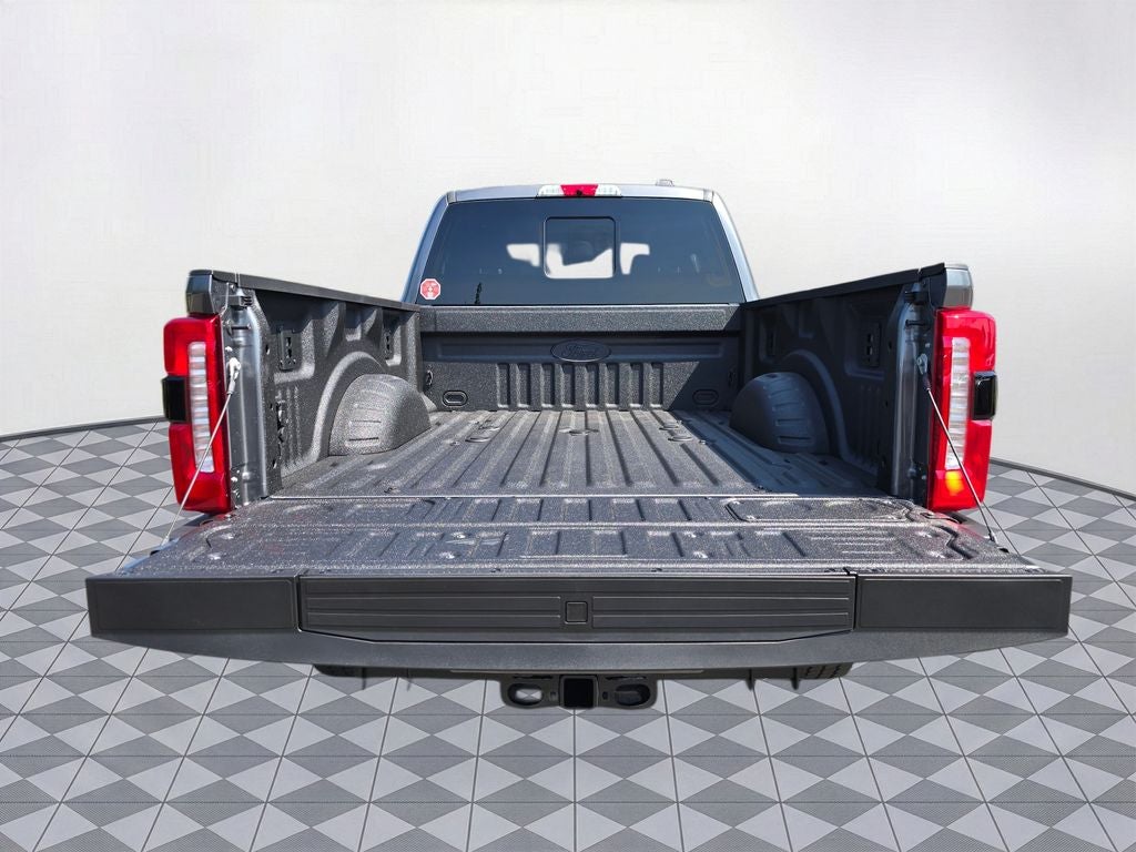 2026 Ford F-350 SD Lariat