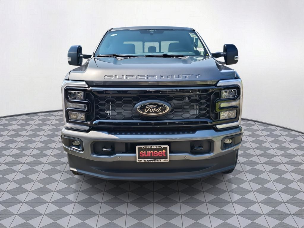 2026 Ford F-350 SD Lariat
